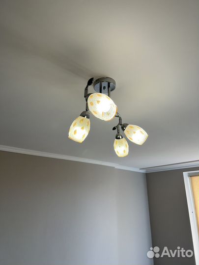 Люстра потолочная
