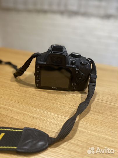 Продам фотоаппарат Nikon D3200 Kit 18-55 VR, Black
