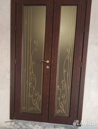 Пластиковая дверь 120х210 220