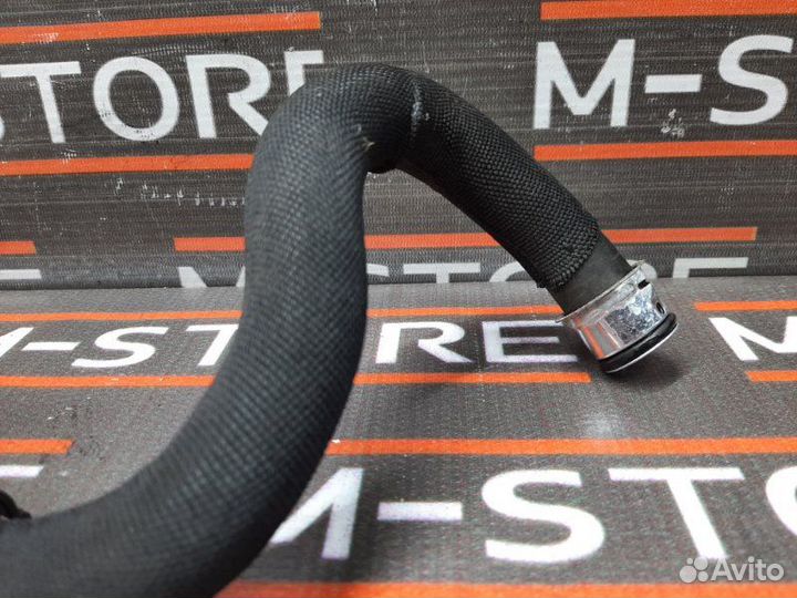 Патрубок расширительного бачка Mercedes-Benz