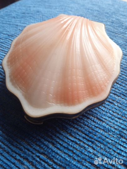 Винтажная пудреница Ракушка серебро 875 позолота