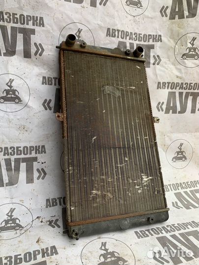 Радиатор охлаждения Ваз 2109 2108 иж ода карб