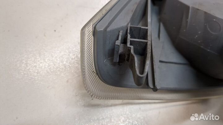 Поворот Nissan X-Trail (T30), 2005