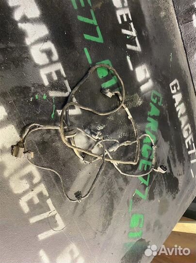 Проводка заднего бампера #: 1823 Audi A6 (C6,4F)