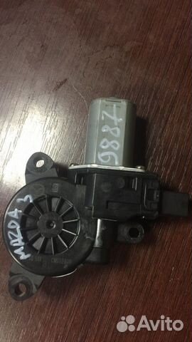 Моторчик стеклоподъемника задний левый Mazda 3 BM