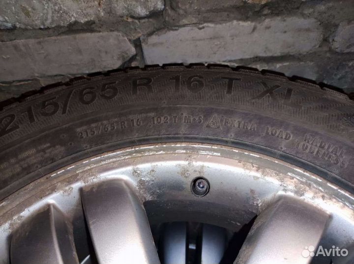 Gislaved NordFrost 100 SUV 215/65 R16 102T