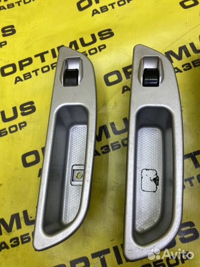 Кнопка стеклоподъемника задняя лев Chery Bonus A13