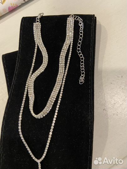 Чокер со стразами