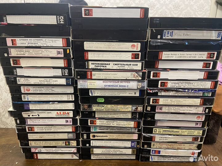 53 видиокассеты бу