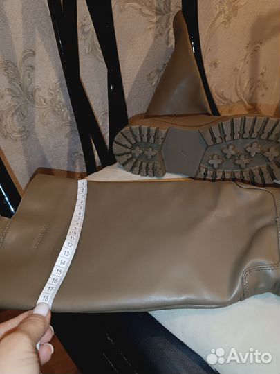 Сапоги женские.Хаки.Весна 37размер на узкую ногу