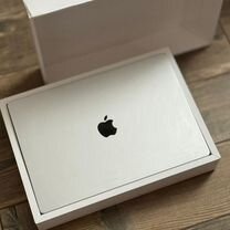 Macbook pro 16 m1 pro 16/512. Silver