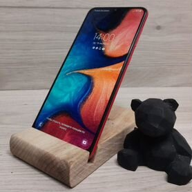 Samsung Galaxy A20, 3/32 ГБ