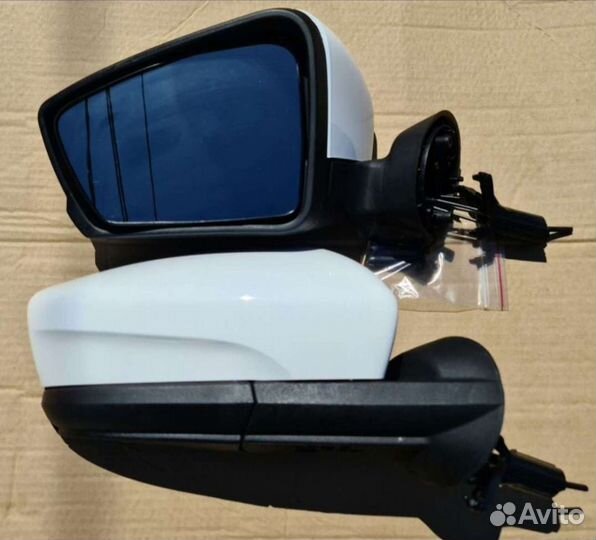 Зеркала на Logan в стиле Granta Белые