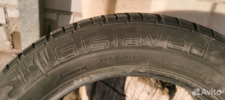 Gislaved NordFrost 100 235/55 R17