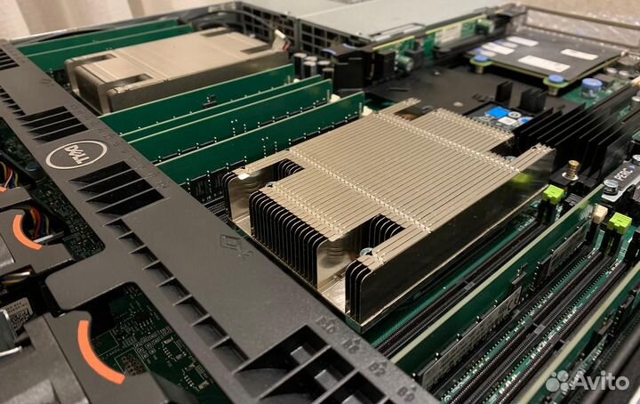 Сервер Dell R630 8SFF 2x E5-2643v3 16GB