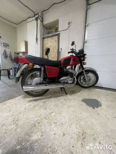 С документами