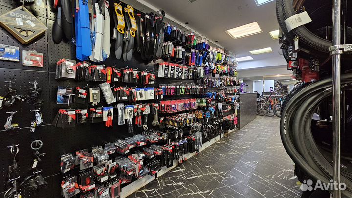 Аксессуары для велосипедов и самокатов