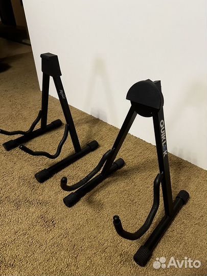 Стойка для гитры