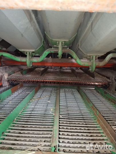 Комбайн Ростсельмаш Дон 1500А, 1992