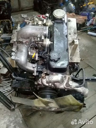 Мотор TD27 TD27T BD30 QD32 QD32ETI по запчастям