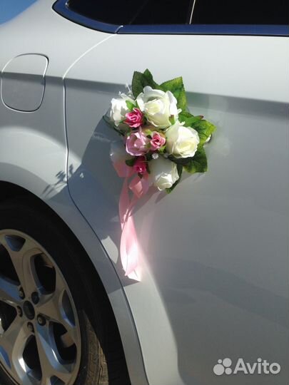 Свадебные украшения на 3 автомобиля в аренду