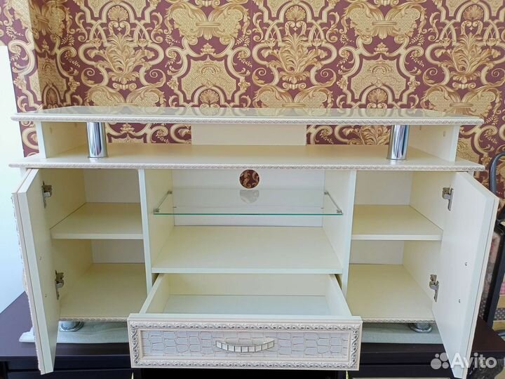 Тумба под тv