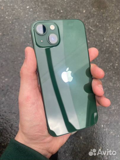 iPhone 13