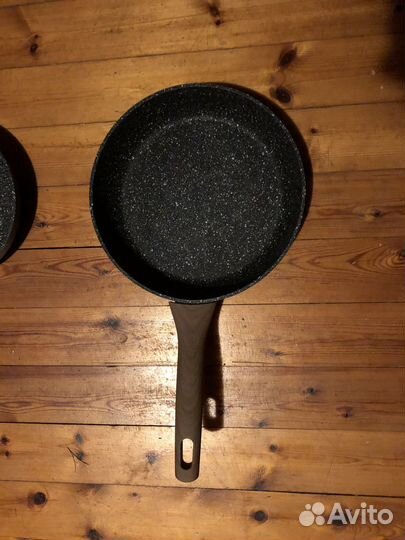 Сковородка индукционная 20см и 24см Grandee stone