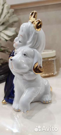 Девочка с собакой, статуэтка Lefard, фарфор