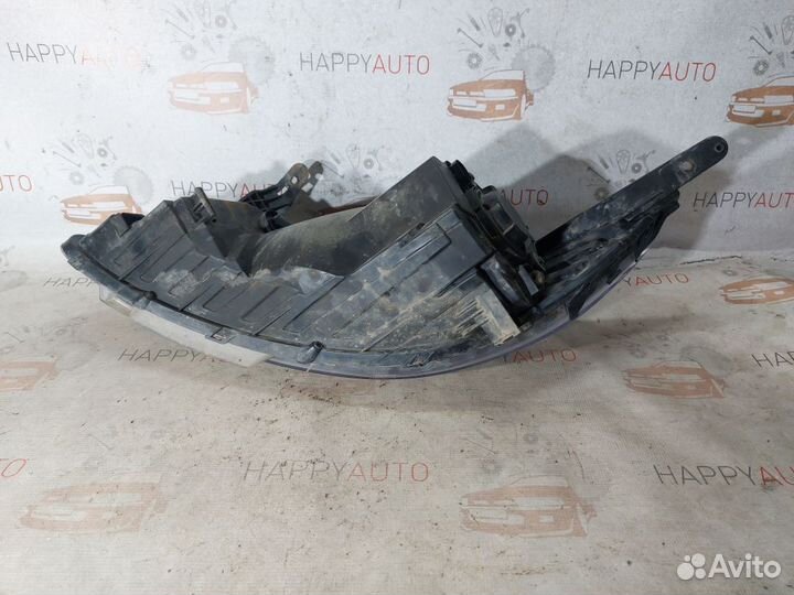 Фара правая Kia Rio 3 оригинал