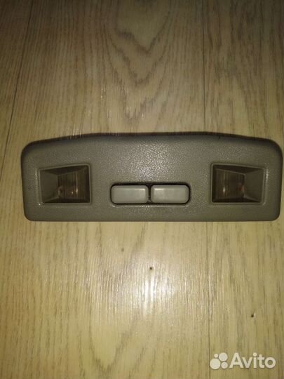 Светильник салона Mitsubishi Pajero 2