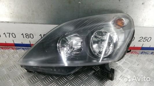 Фара левая opel zafira B (XEA06MR01)