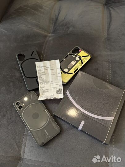 Nothing Phone 1, 8/128 ГБ