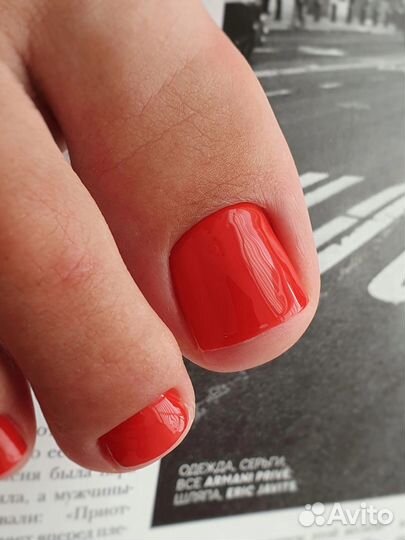 Маникюр и педикюр, покрытие гель-лаком