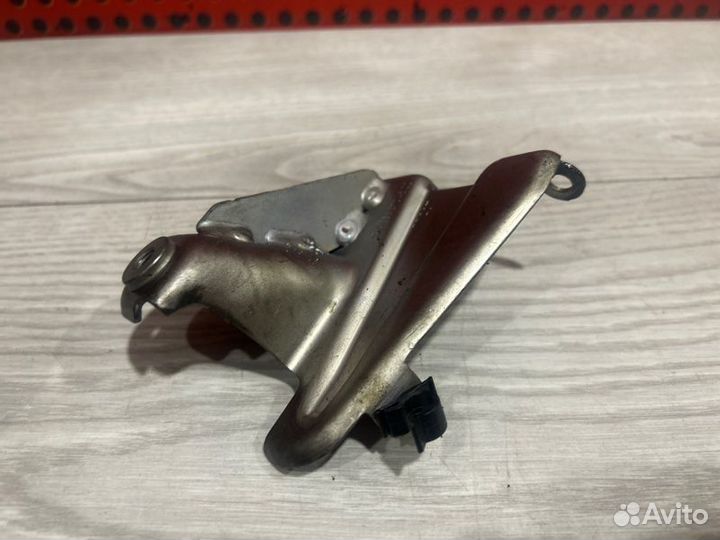 Кронштейн Mercedes-Benz S W222 656 2018