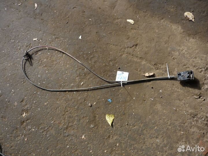 Трос капота Шевроле авео 250