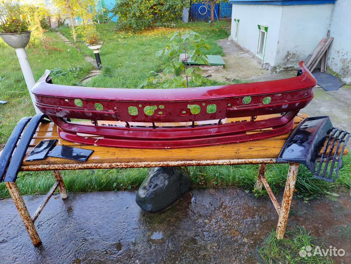 BMW E34 бампер передний с накладкой Zender