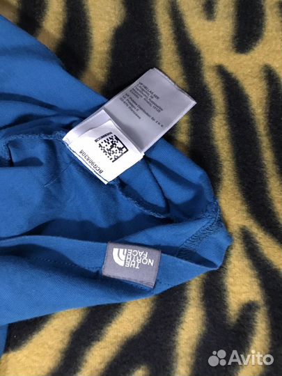 Футболка The North Face