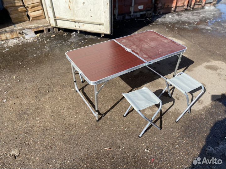 Стол и 4 стула туристичекий