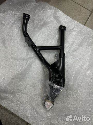 Рычаг передний верхний левый BRP Can-Am G2 19+