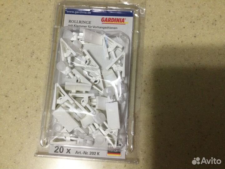 Ползунок роликовый с зажимом для штор