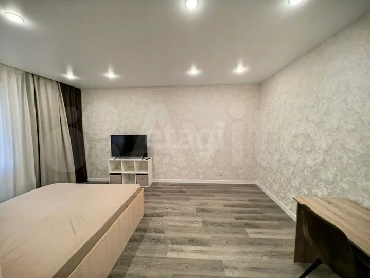 2-к. квартира, 61 м², 9/16 эт.