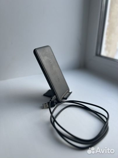 Док станция с беспроводной зарядкой baseus