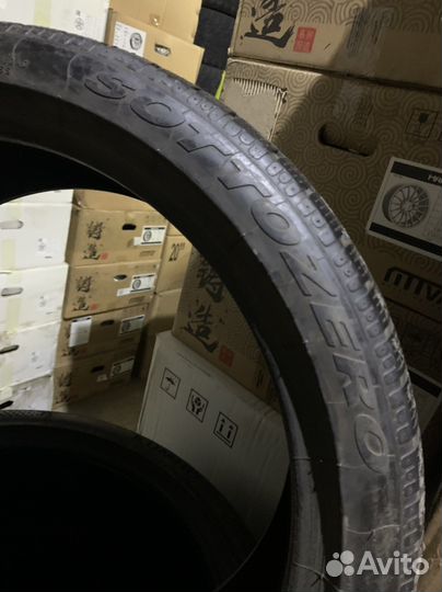 Pirelli Winter 210 SnowControl Serie II 225/40 R19 98H