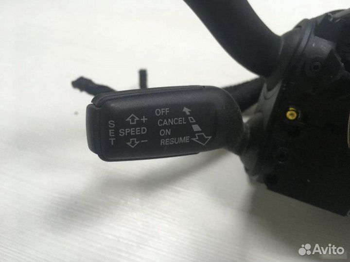 Подрулевой переключатель Audi Q7