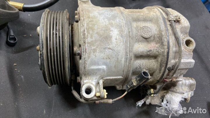 Компрессор кондиционера Land Rover Range Rover