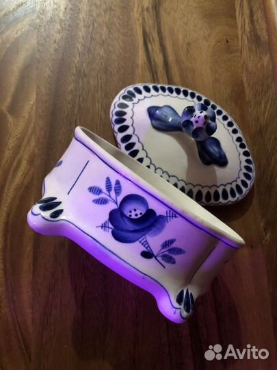 Сахарница, конфетница, вареница. Гжель