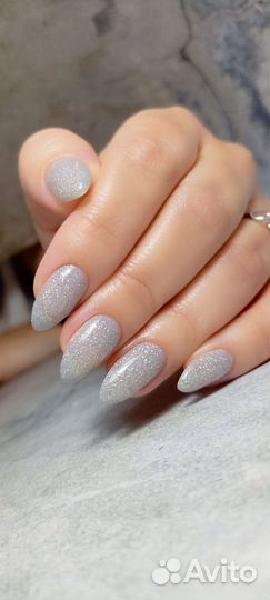 Маникюр и педикюр