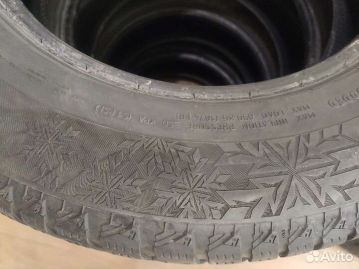 Continental IceContact 2 SUV 215/65 R16 102T