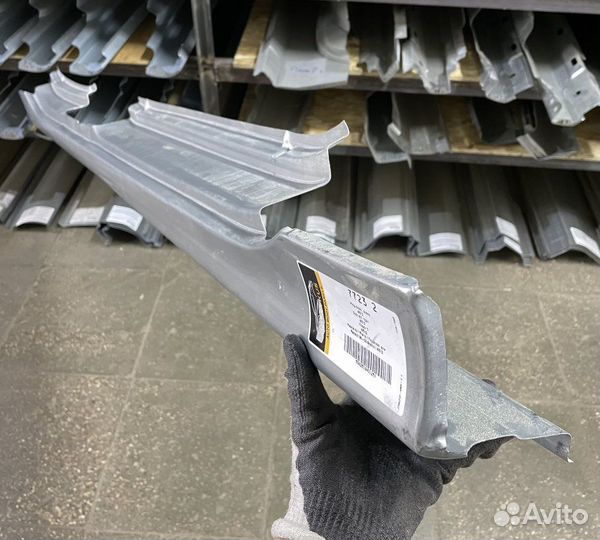 Порог правый Renault Scenic 1996-2003 (Potrykus)